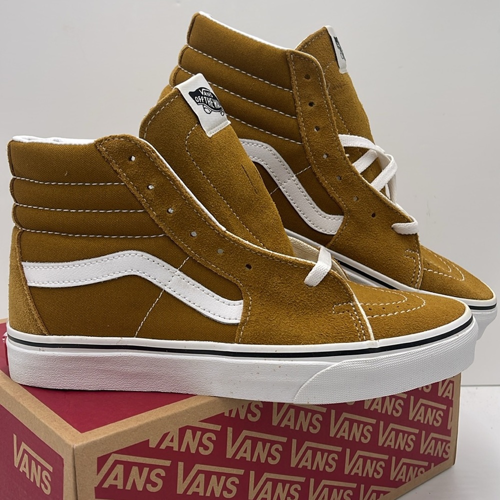 Vans Men’s High-Top Sneakers in Mustard White Sk8-Hi
Color Theory Golden Brown - Picture 9 of 16
